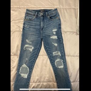 Abercrombie & Fitch High Rise Jeans